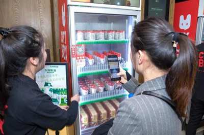 別的活動(dòng)推銷產(chǎn)品,這場(chǎng)峰會(huì)帶來顛覆酒類食品行業(yè)新零售模式